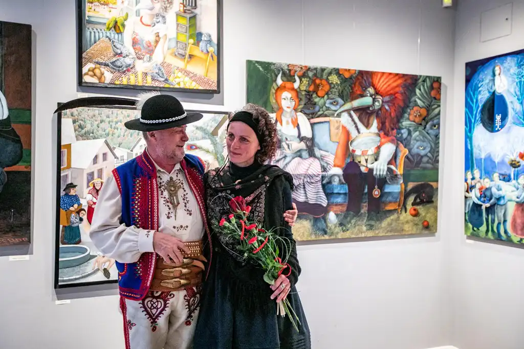 Barwne światy Marty Kołodziej w Muzeum Nikifora w Krynicy-Zdroju