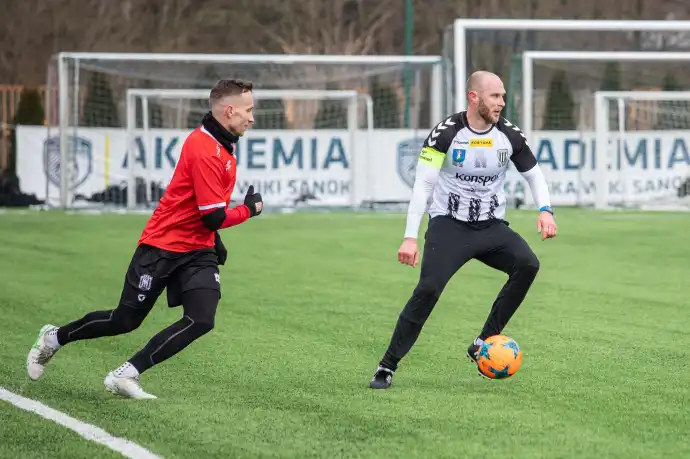 Czwarta gra kontrolna zespołu Sandecji i wygrana ligowego rywala - Resovii Rzeszów