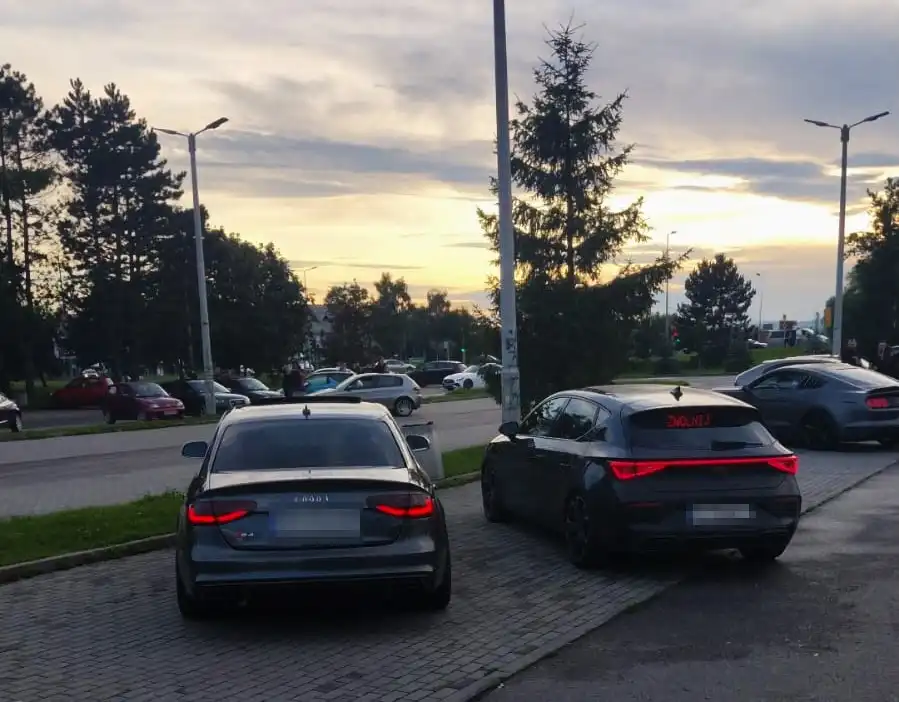 Kierowanie bez uprawnień, jazda z promilami, niebezpieczne manewry na jezdni - policjanci sądeckiej drogówki o wynikach sobotnich działań kontrolnych