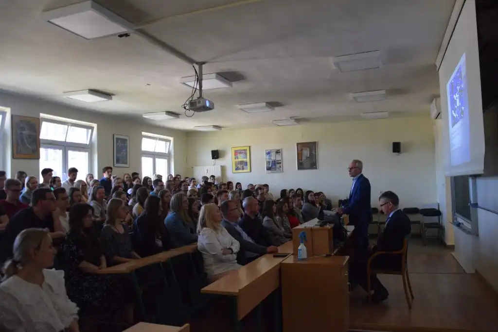 Burmistrz Jacek Lelek spotkał się ze studentami PWSZ