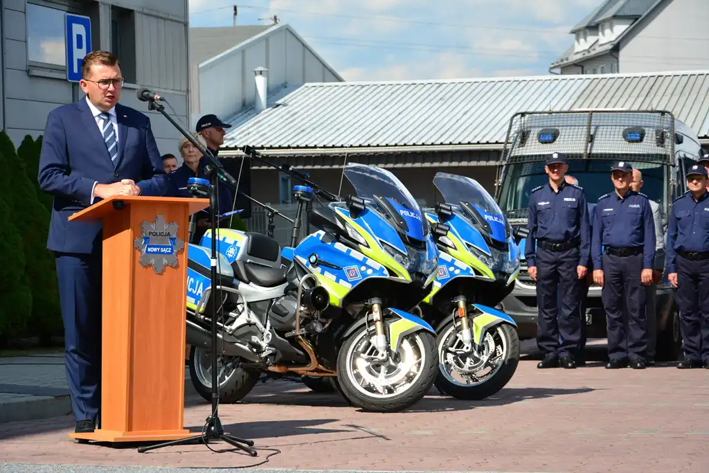 Funkcjonariusze nowo tworzonej kompanii Oddziału Prewencji Policji w Krakowie rozpoczęli służbę na Sądecczyźnie