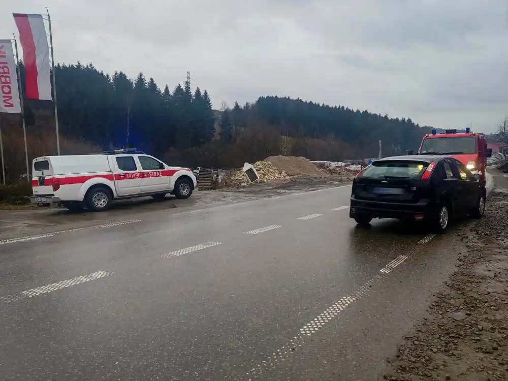 Łęka. Zderzenie Forda i Toyoty