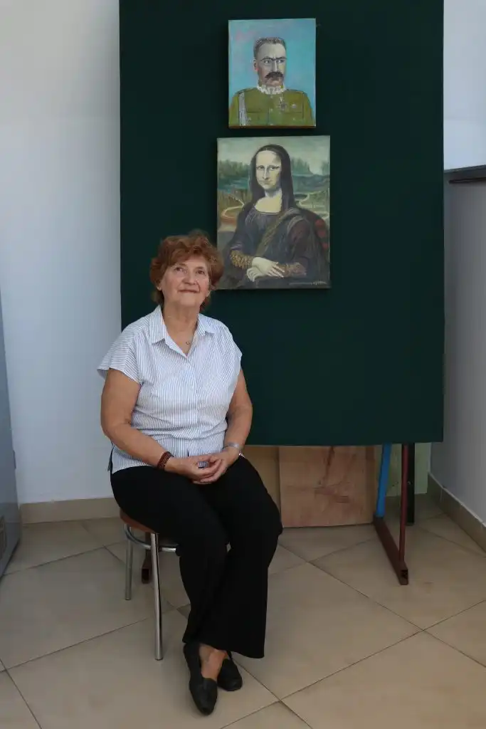 „Widziane z bliska i z daleka”. Malarska podróż Marii Hebdy w Limanowej