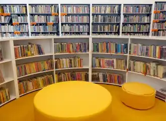 Powiatowa i Miejsko-Gminna Biblioteka Publiczna w Starym Sączu z dofinansowaniem do projektu „Magia literatury w teatrze”