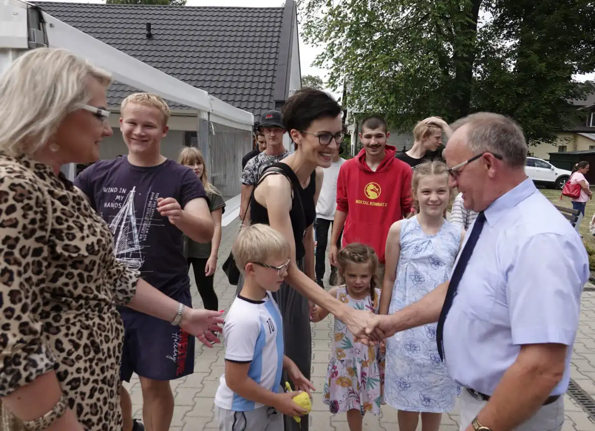 Piknik z okazji Dnia rodzicielstwa zastępczego w Nawojowej