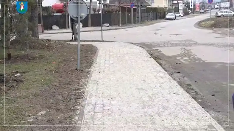 Nowy Sącz: Zakończyła się budowa chodnika przy ul. Zawiszy Czarnego