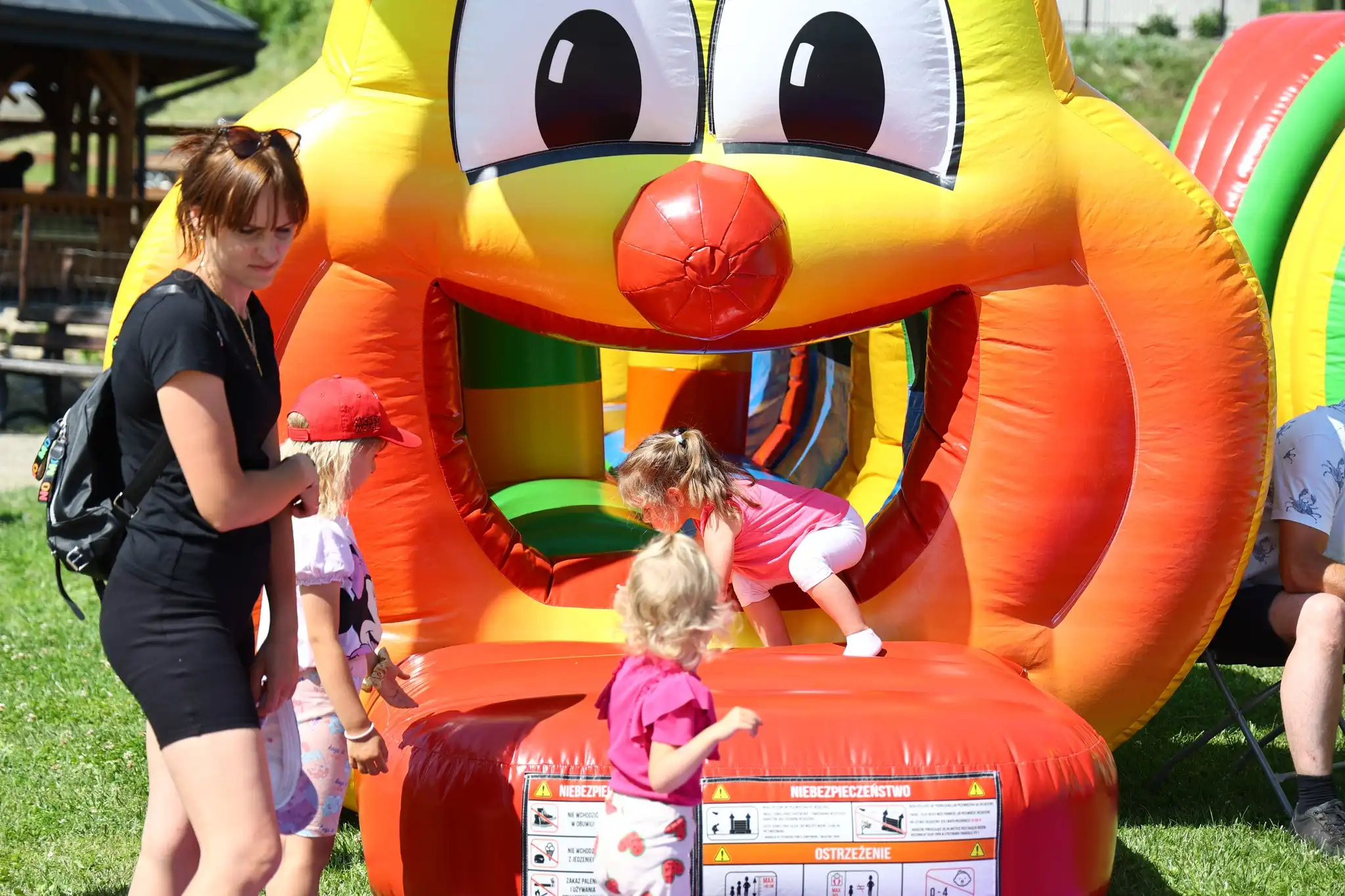 Motocyklowy Piknik Rodzinny w Korzennej przyciągnął tłumy i emocje