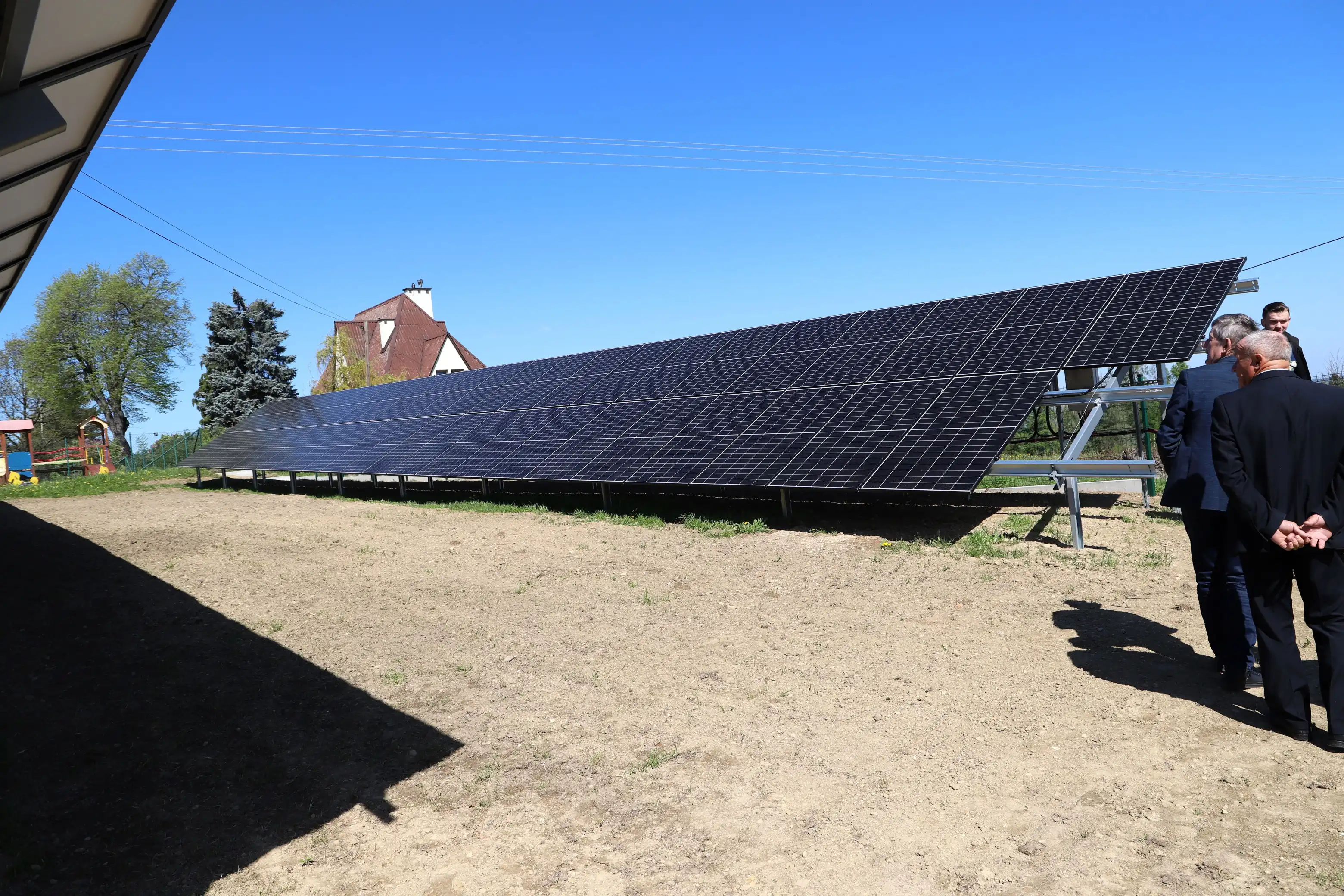 W Starym Rybiu wykonano pierwszą gminną instalację fotowoltaiczną