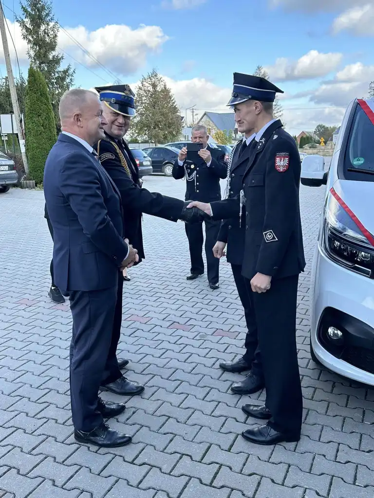 Nowy sprzęt dla OSP Mogilno i strażaków z gminy Korzenna