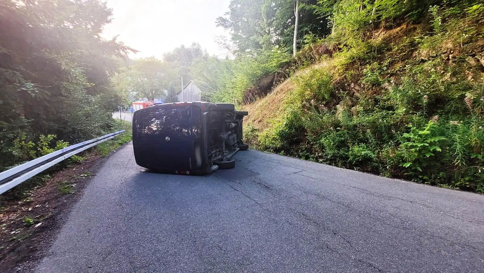 Barcice: Wypadek z udziałem dostawczego Volkswagena. Jedna osoba trafiła do szpitala