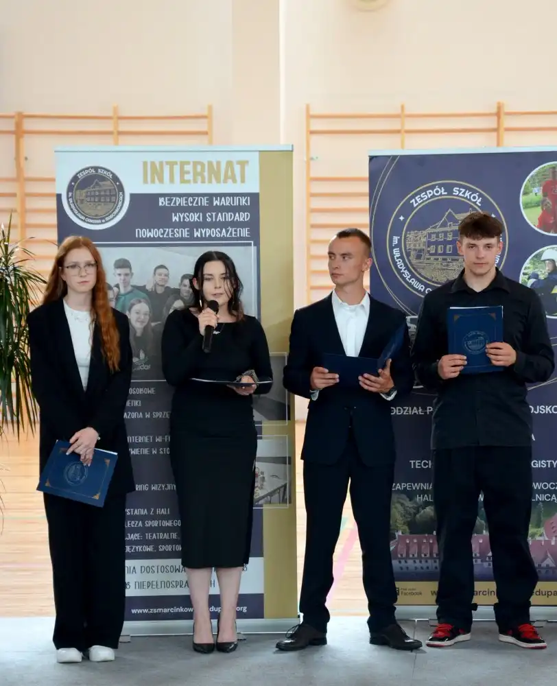 Uroczyste zakończenie roku szkolnego w ZS w Marcinkowicach