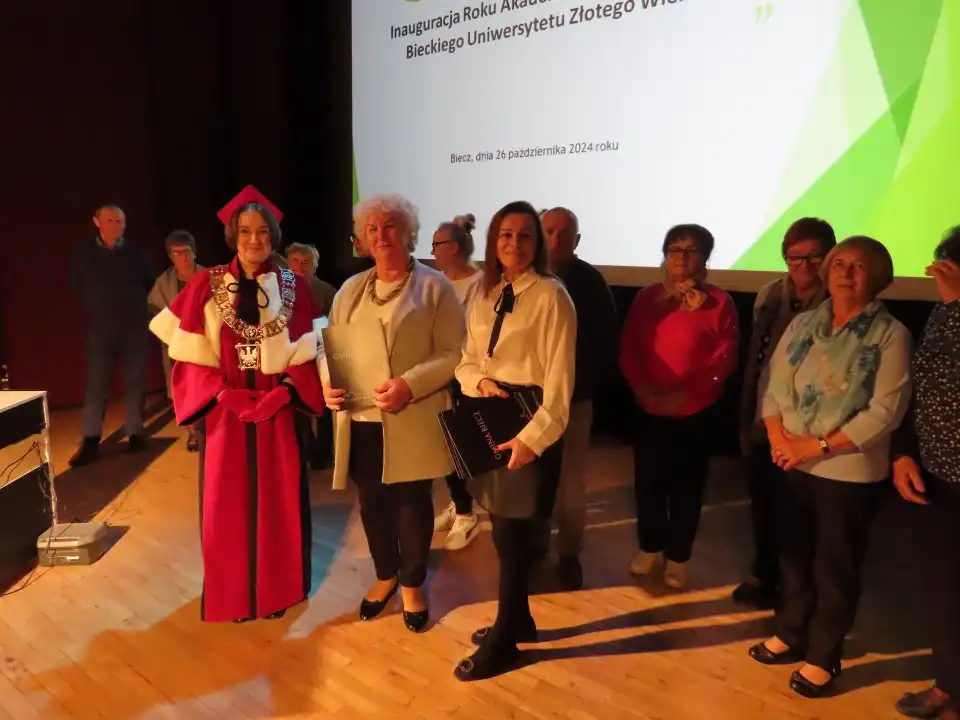 Nowe wyzwania i radości. Inauguracja na Bieckim Uniwersytecie Złotego Wieku