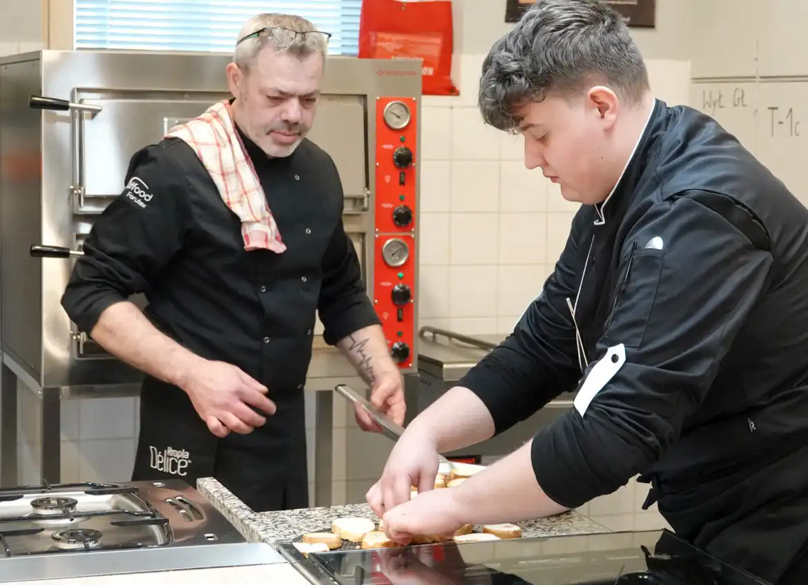 Włoska uczta w ZSP w Nawojowej