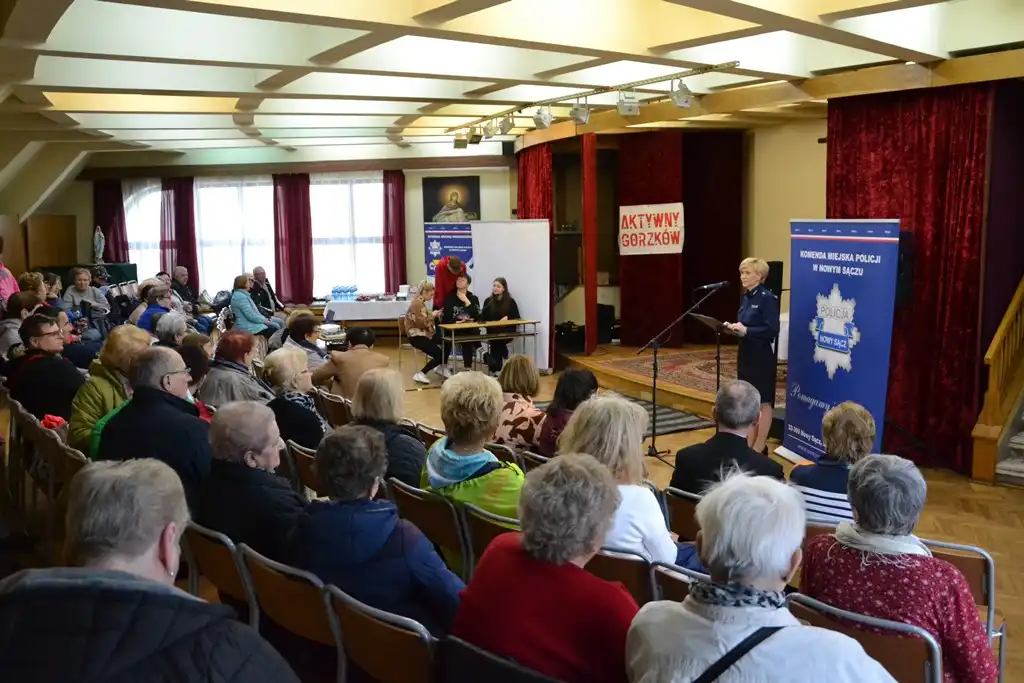 Sądeccy policjanci po raz drugi zorganizowali warsztaty dla seniorów