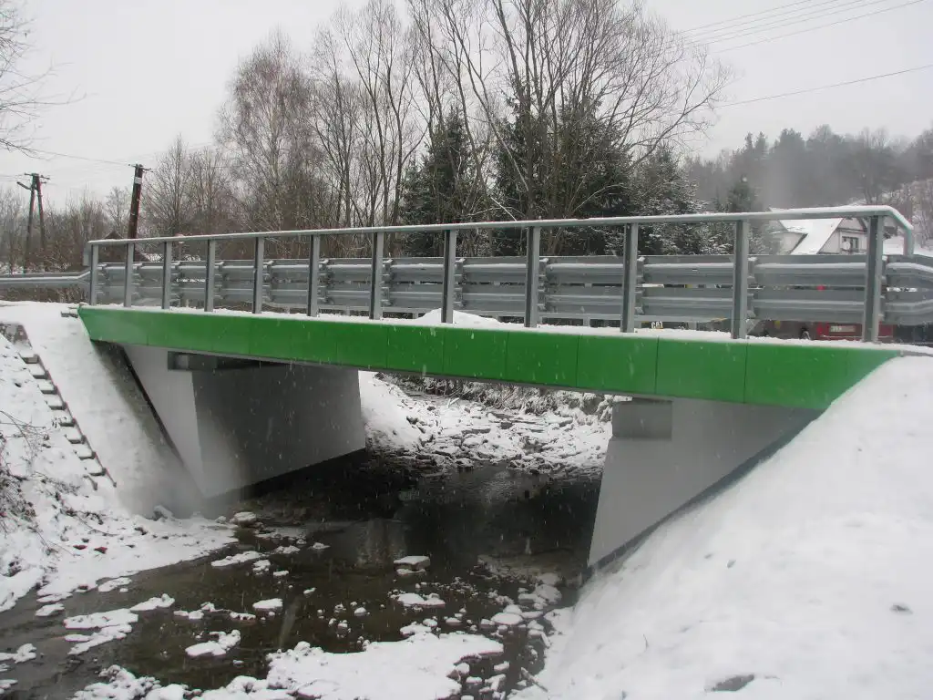 Kolejne inwestycje na drogach powiatu limanowskiego zakończone