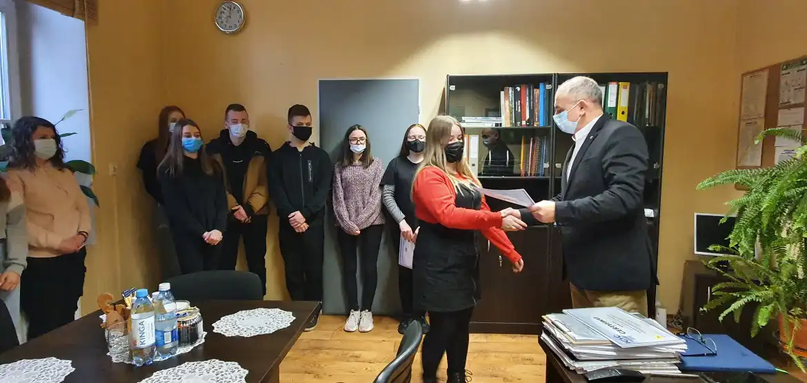 Ekonomiści z ZS w Starym Sączu z certyfikatami „Pracownik ds. Rachunkowości i Księgowości”