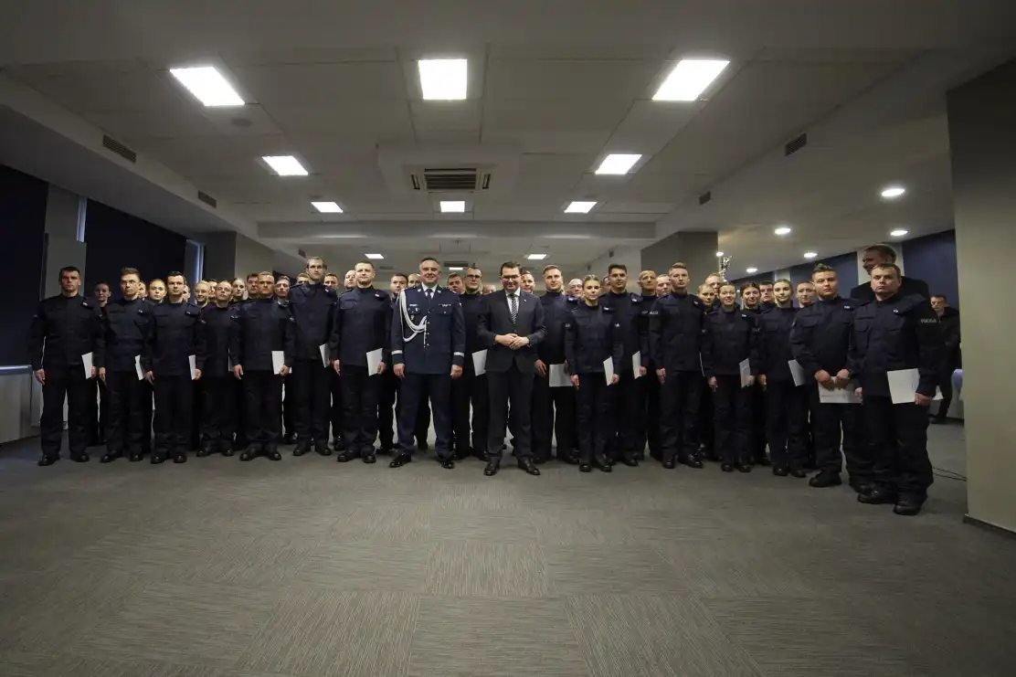 Kolejni funkcjonariusze w małopolskiej Policji. Część z nich będzie pełniła służbę w subregionie sądeckim