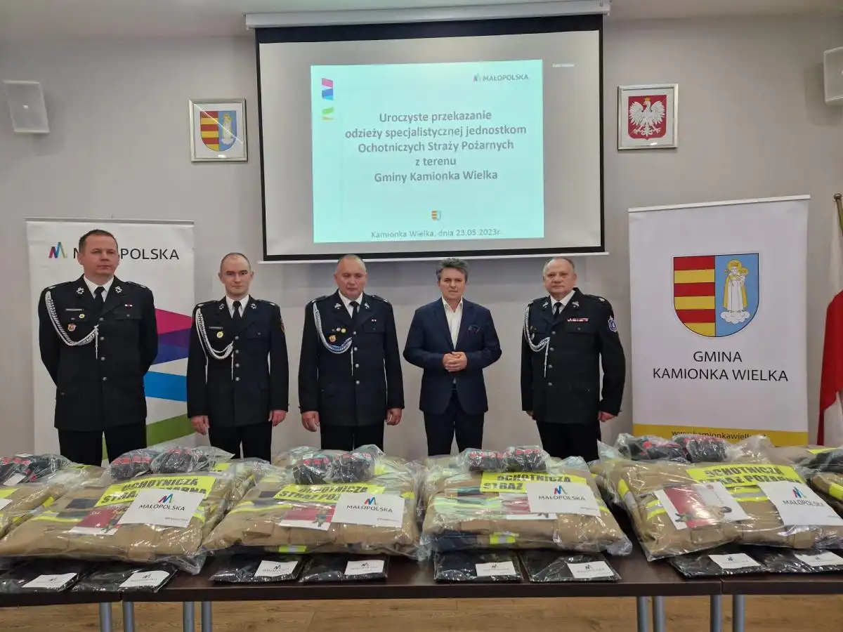 Kamionka Wielka: gminne jednostki OSP mają nową specjalistyczną odzież ochronną