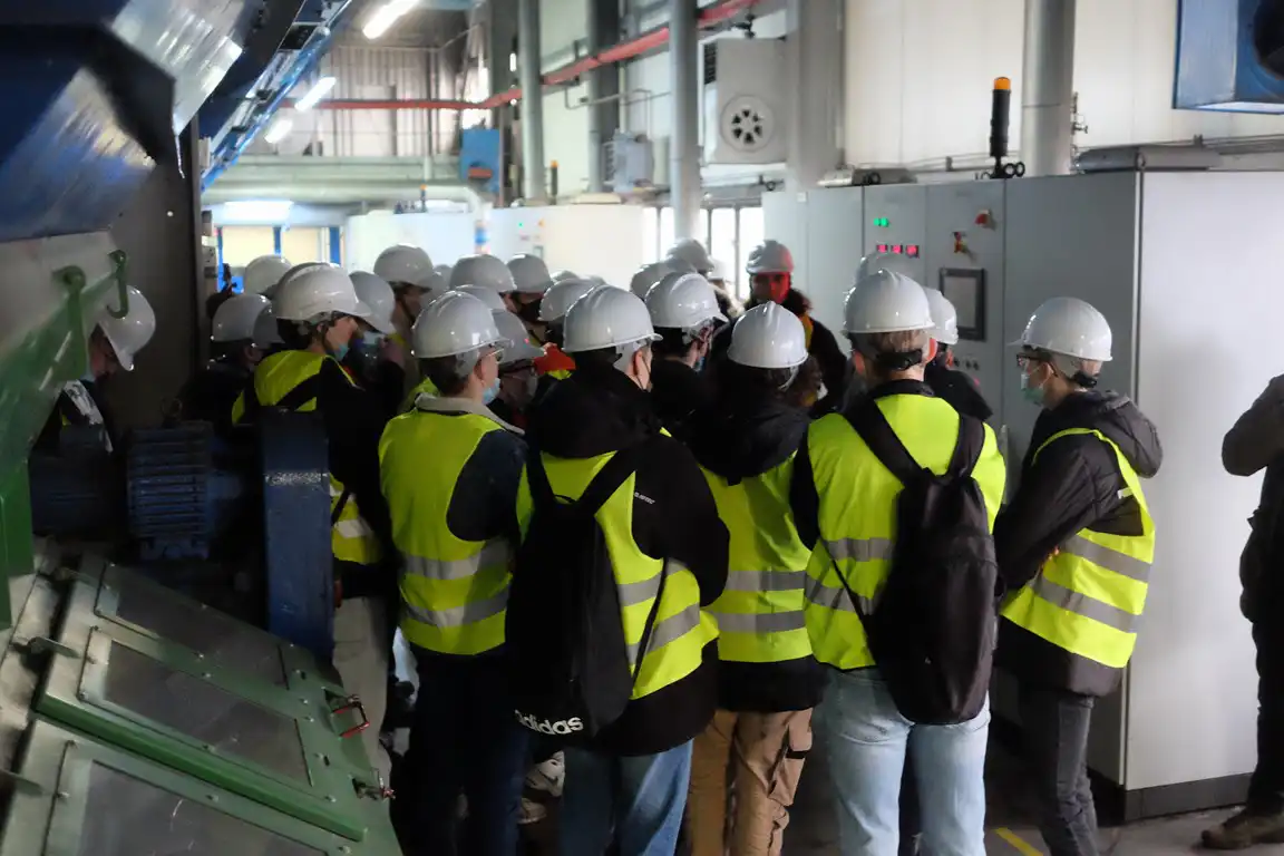 Uczniowie sądeckiego "Elektryka" odwiedzili MPEC