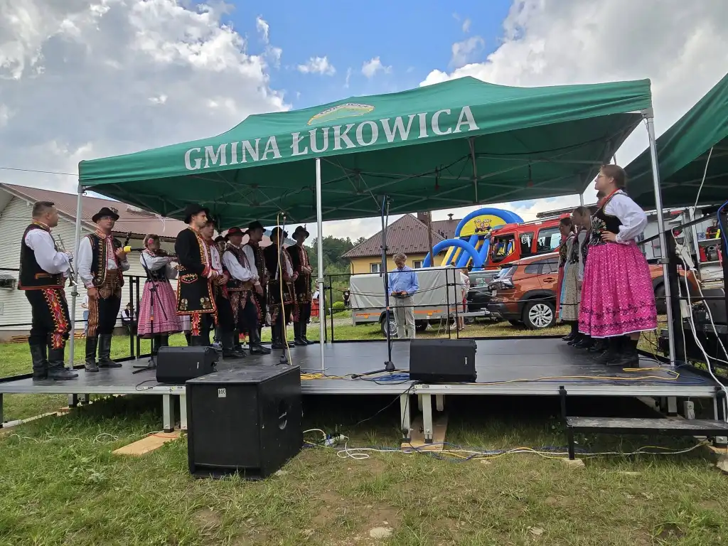 IV Piknik w Roztoce. Święto wspólnoty i tradycji