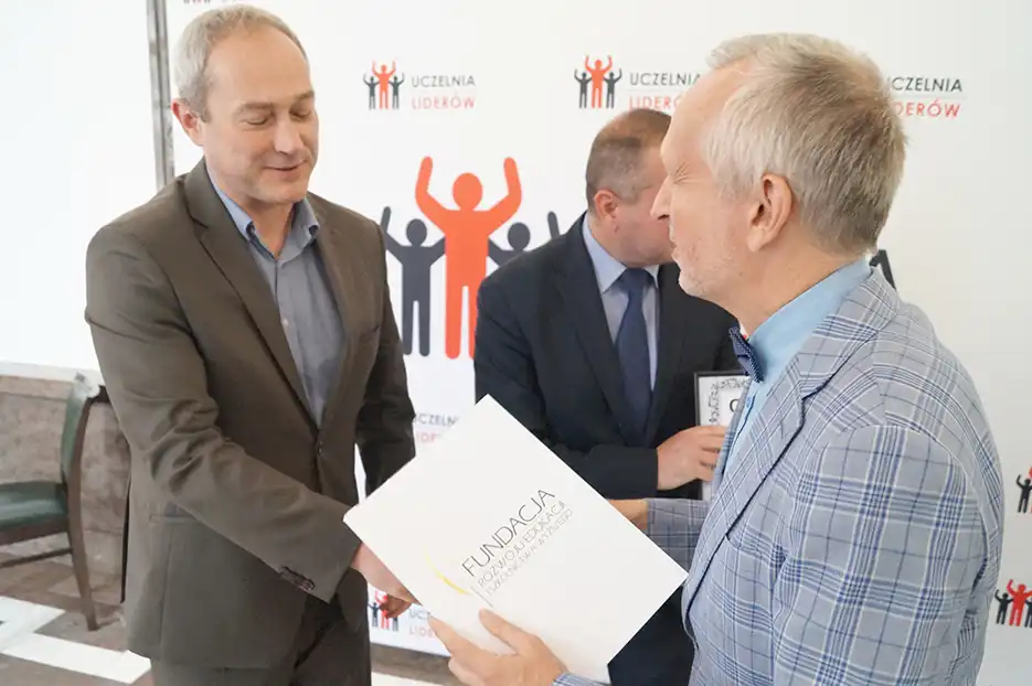 PWSZ Uczelnią Liderów 2022 z wyróżnieniem