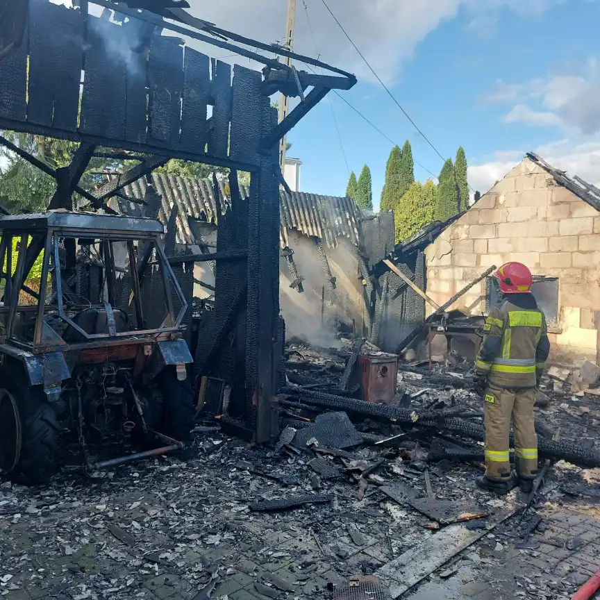 Pożar w Starym Sączu. Spłonął budynek gospodarczy