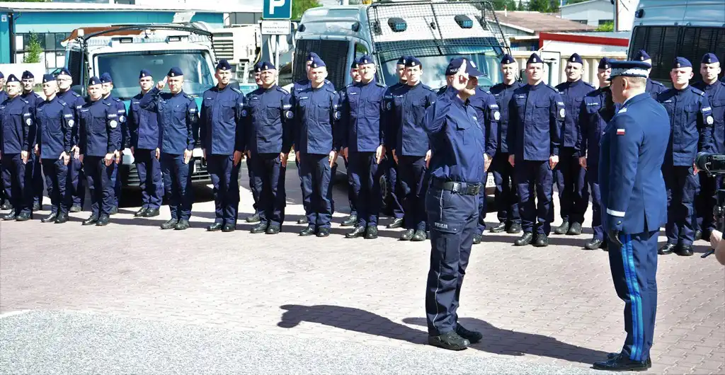 Funkcjonariusze nowo tworzonej kompanii Oddziału Prewencji Policji w Krakowie rozpoczęli służbę na Sądecczyźnie