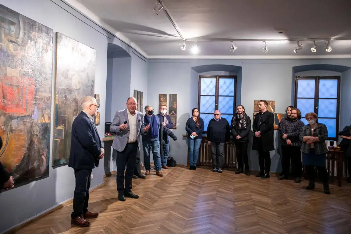 Hiszpańskie inspiracje w Domu Gotyckim. Spotkanie ze sztuką Janusza Matuszewskiego