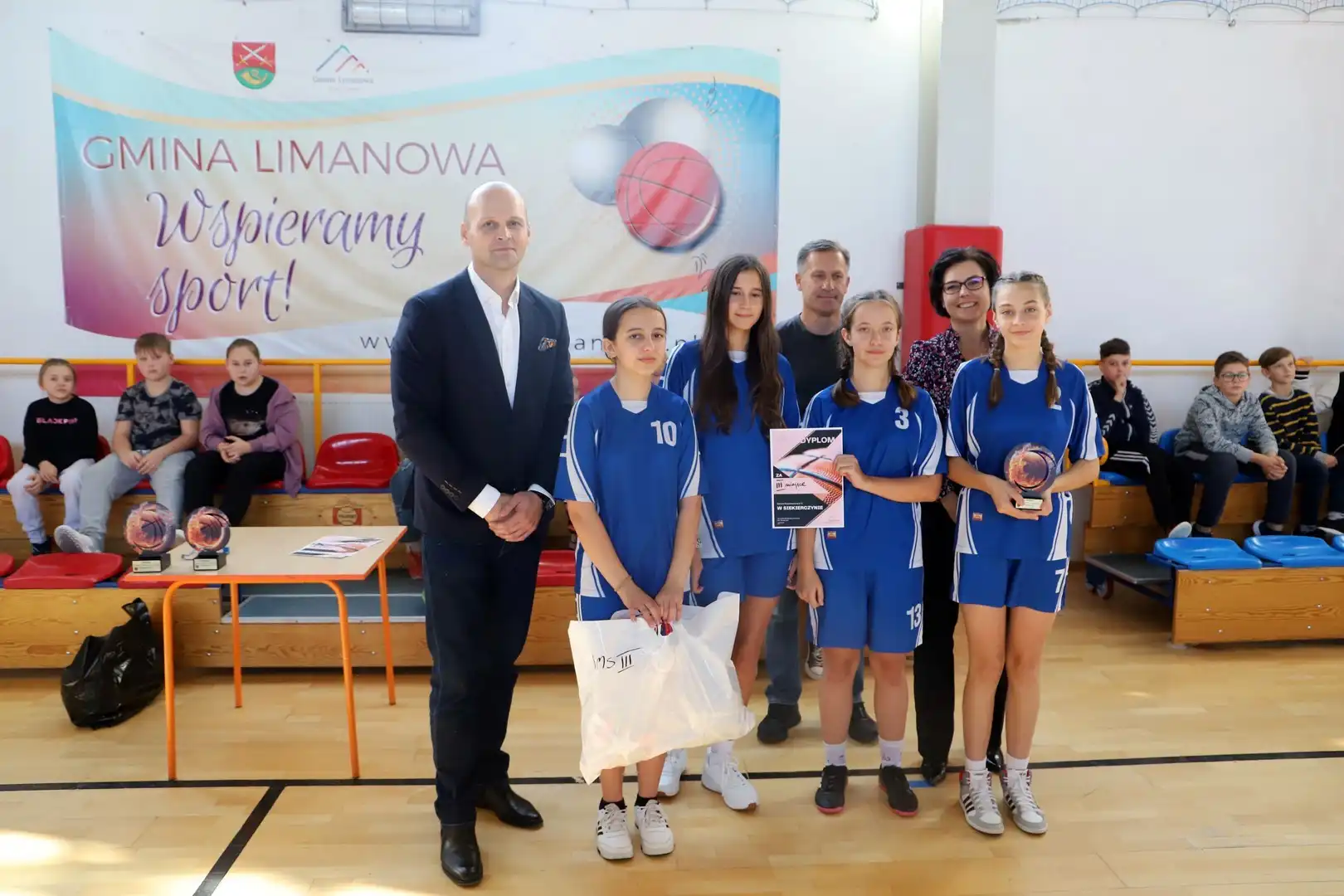 Koszykarskie zmagania w Pasierbcu. Mistrzostwa Gminy Limanowa pełne emocji