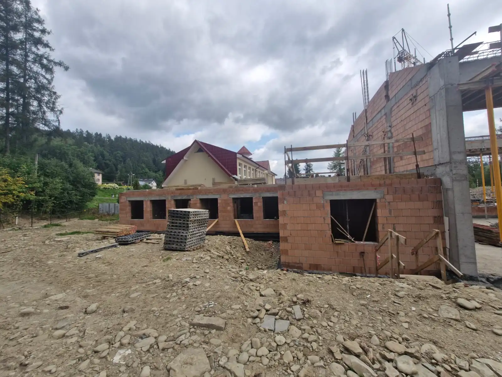 Nowa sala gimnastyczna w Skrudzinie nabiera kształtów