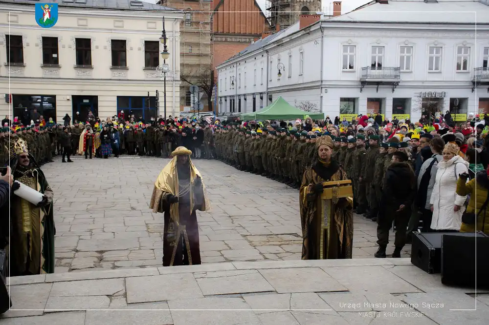 Orszak Trzech Króli już po raz dziesiąty przeszedł ulicami Nowego Sącza