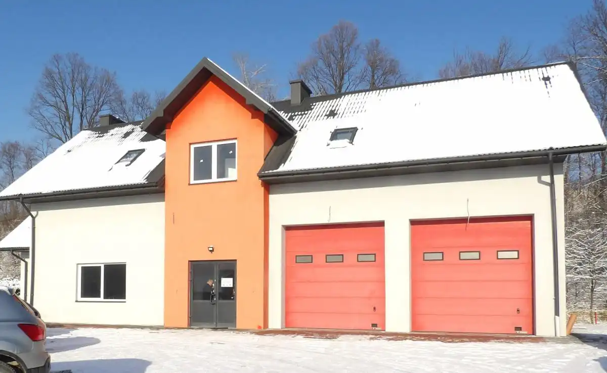 W Gostwicy uroczyście otwarto wyremontowaną remizę strażacką
