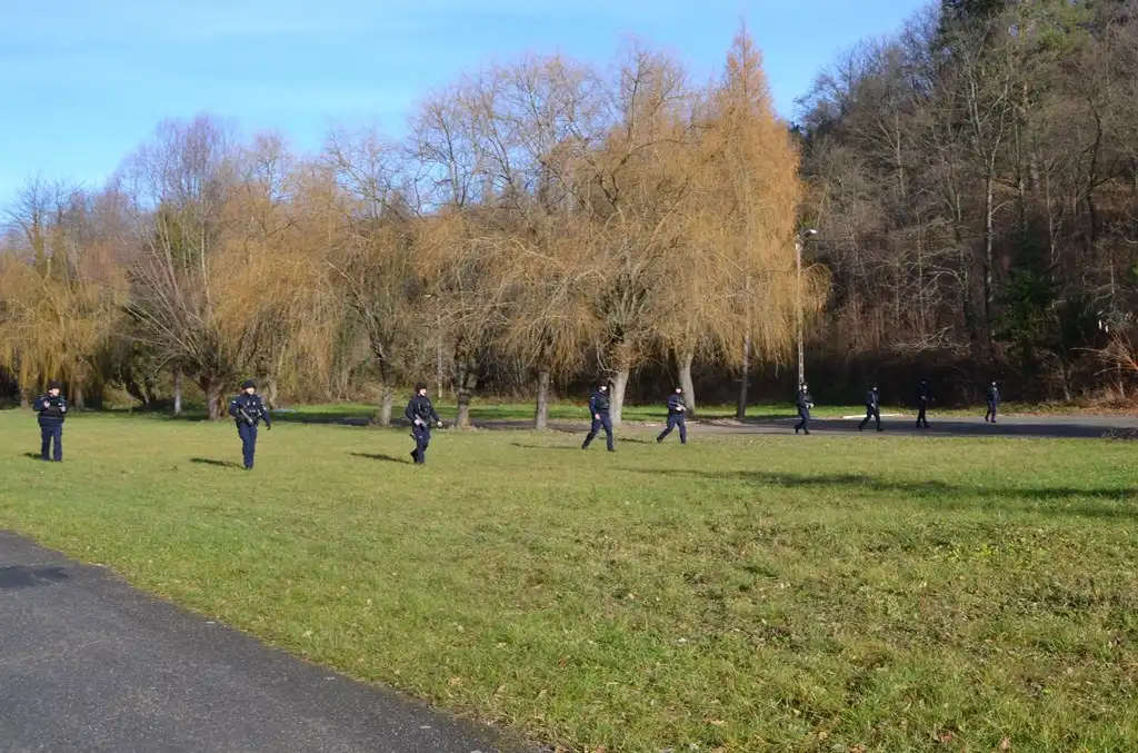 Bankomat 2024. Sądeccy policjanci ćwiczyli pościg i blokadę