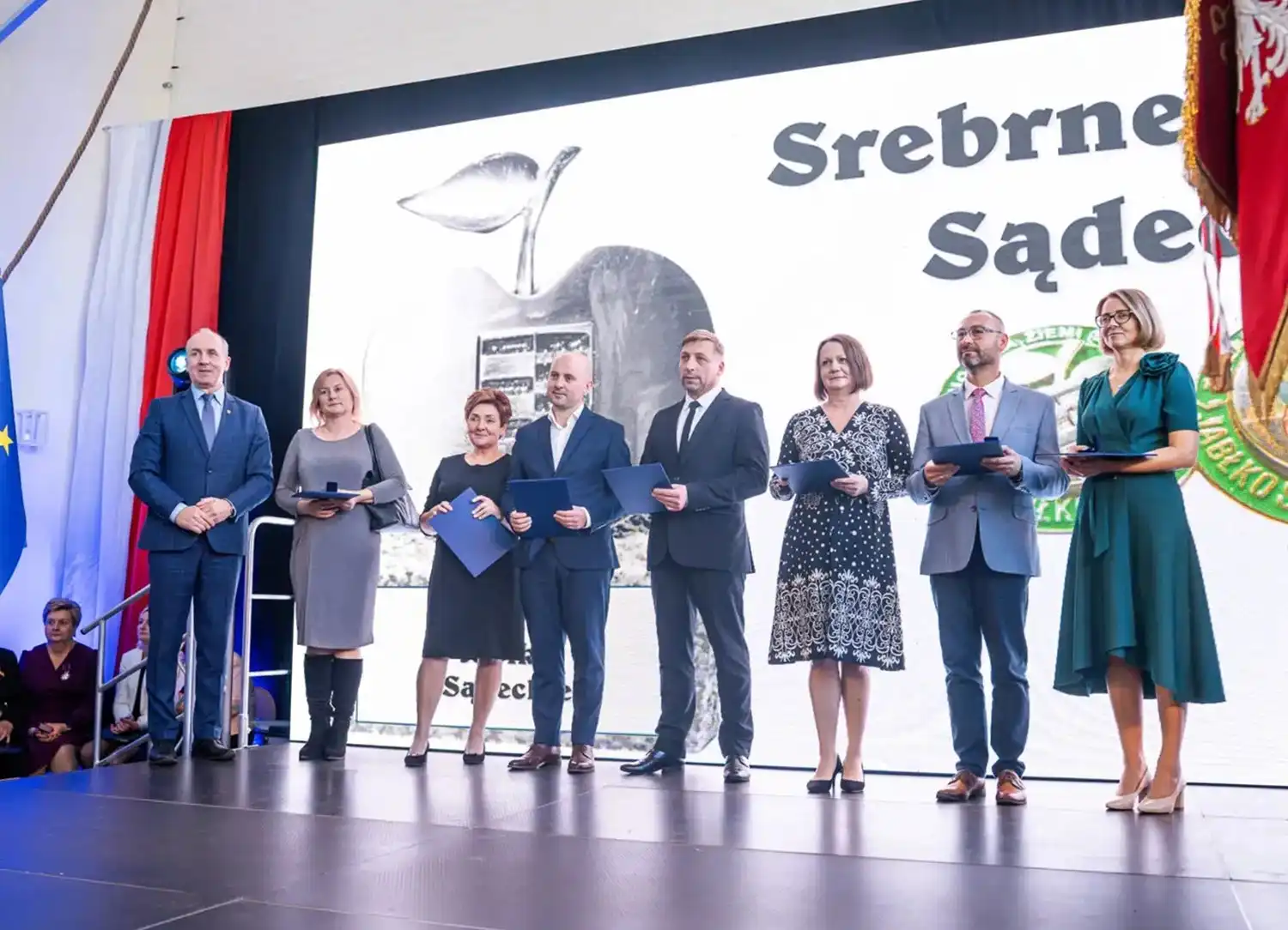 Nowoczesna szkoła i złote jabłka w Grybowie. Wielkie otwarcie SP nr 2