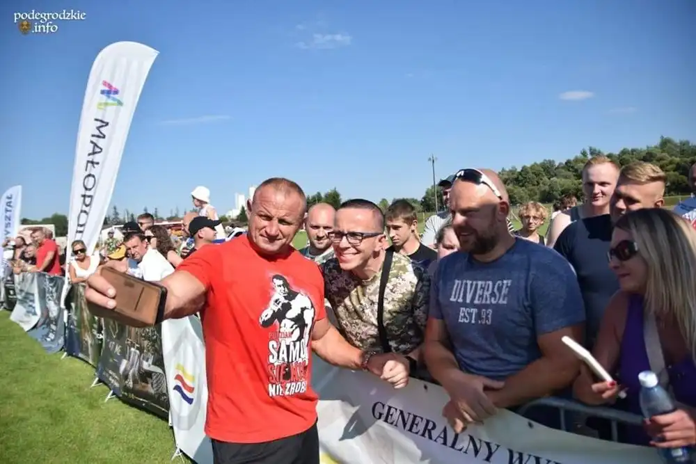 Krystian Makowiecki zwycięzcą Międzynarodowych Mistrzostw Polski Strongmenów w Podegrodziu