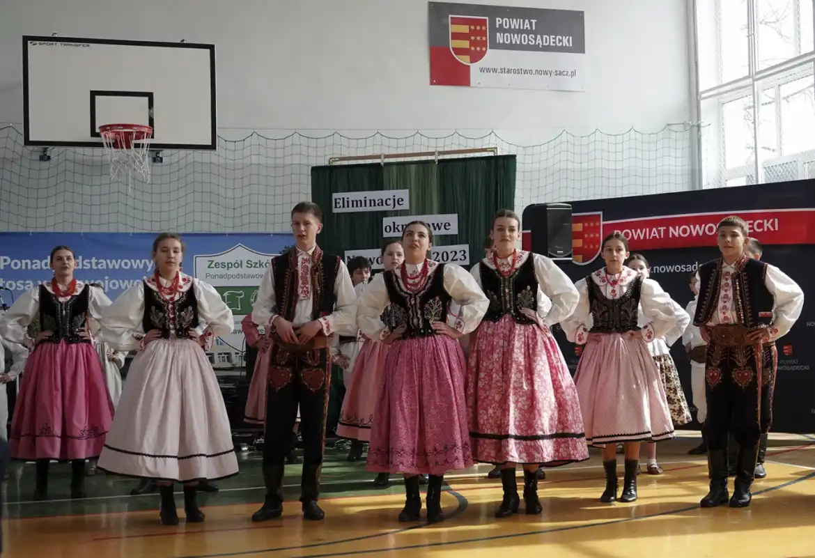 Zakończył się etap wojewódzki Olimpiady Wiedzy i Umiejętności Rolniczych. Zmagania odbywały się w ZSP w Nawojowej