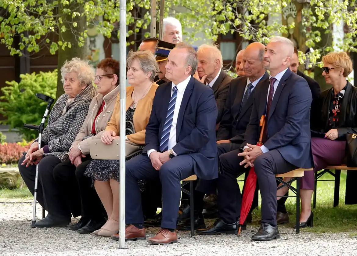 Strażacy ochotnicy z gminy Grybów z dofinansowaniem na zakup sprzętu