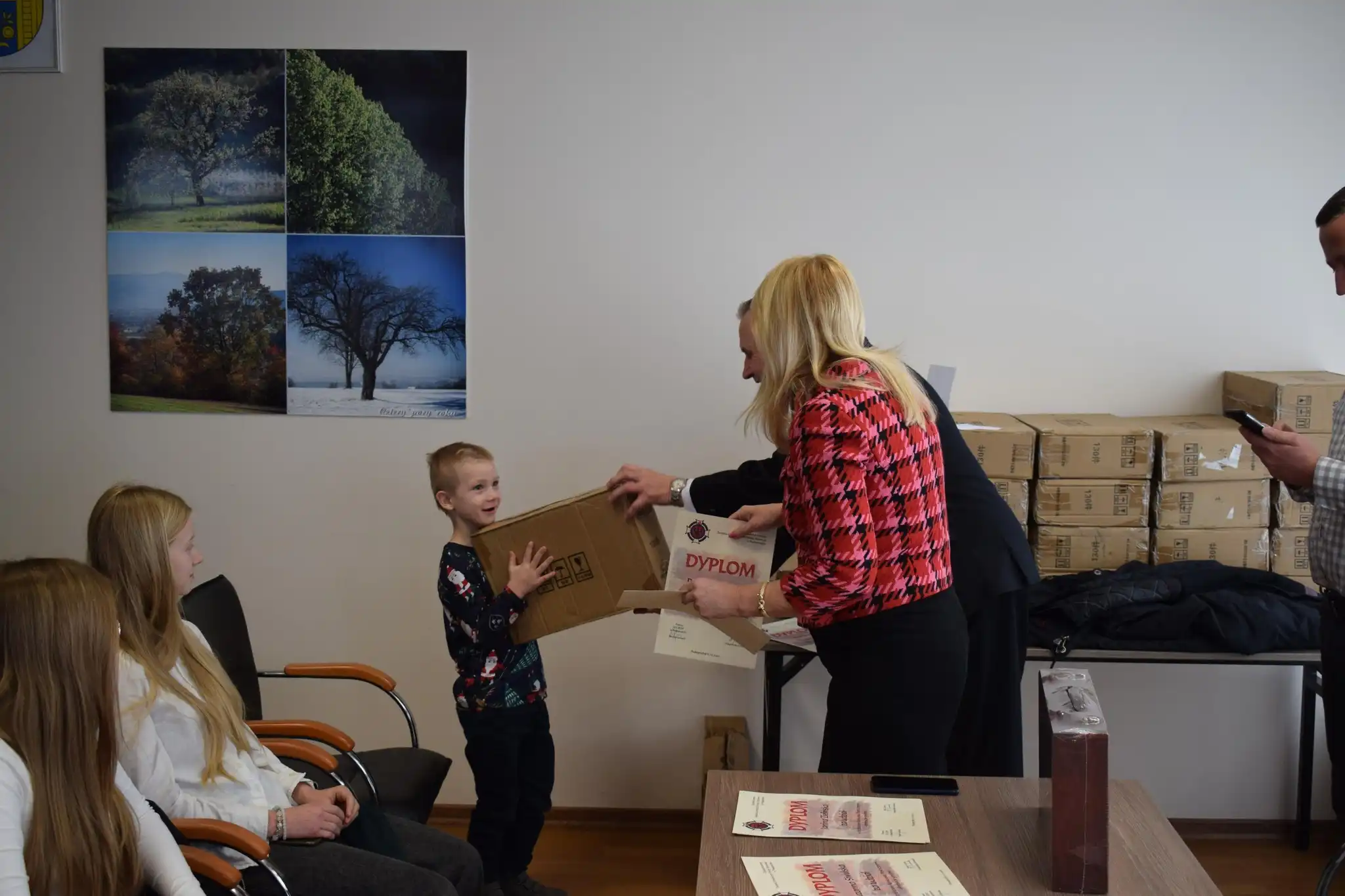 Strażackie Talenty. Wręczenie nagród w konkursie plastycznym w Podegrodziu