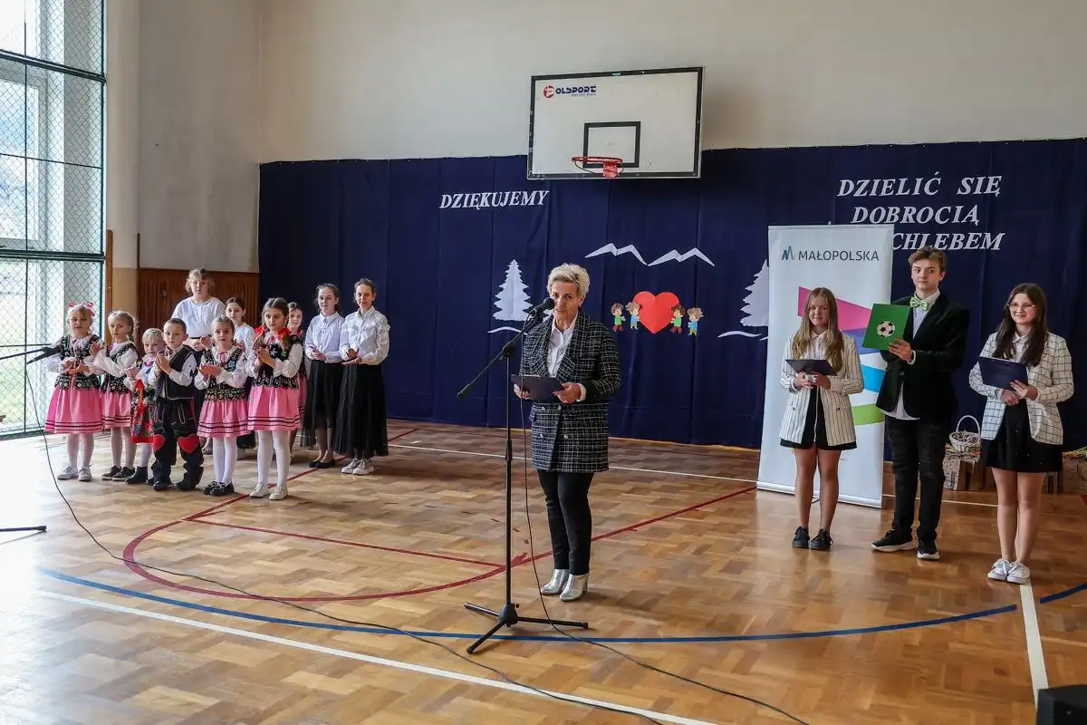 Marszałek Witold Kozłowski z wizytą w gminie Łabowa