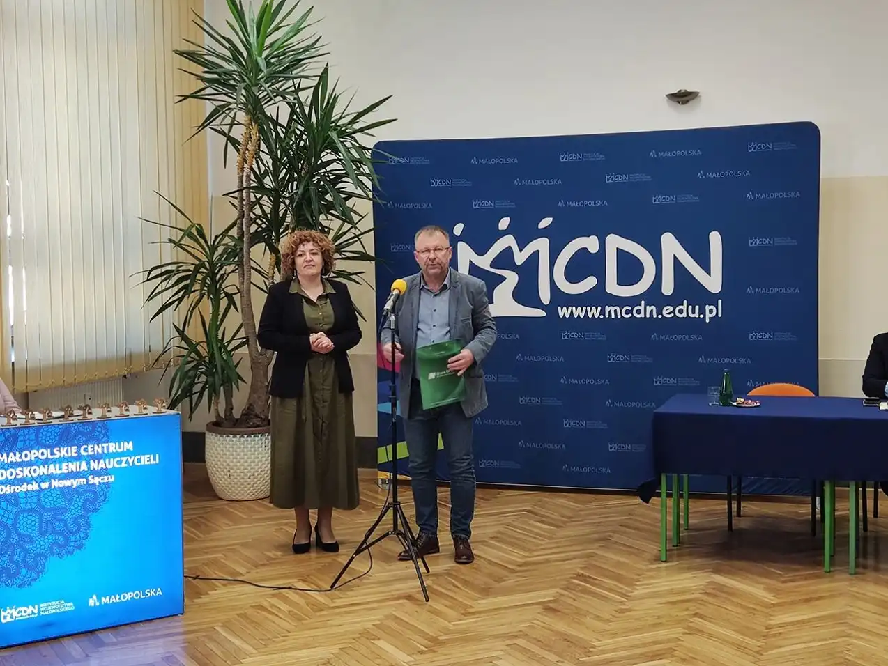 Pracodawca i absolwent – wspólna przyszłość zawodowa i społeczna - konferencja w MCDN w Nowym Sączu