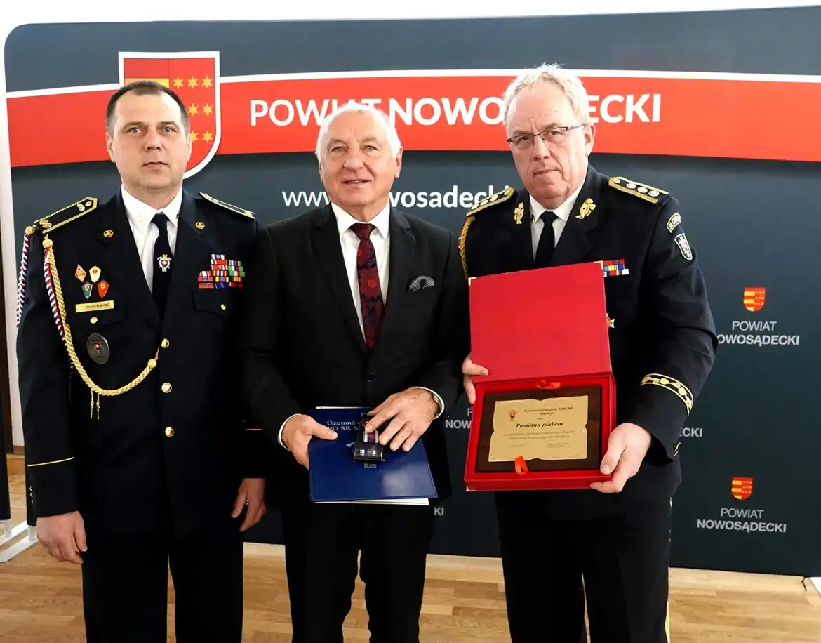 Starosta nowosądecki podziękował służbom za dobrą współpracę