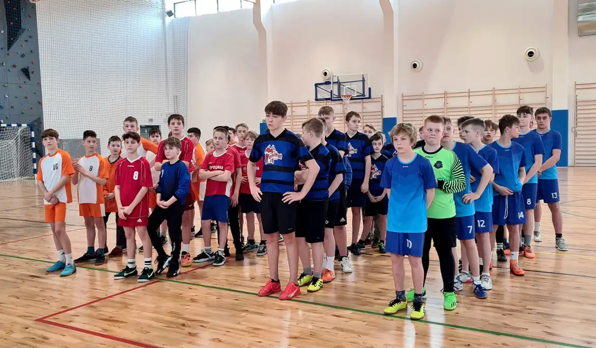 Szczypiorniści ze SP w Jazowsku najlepsi podczas Mistrzostw Powiatu w Piłce Ręcznej Chłopców