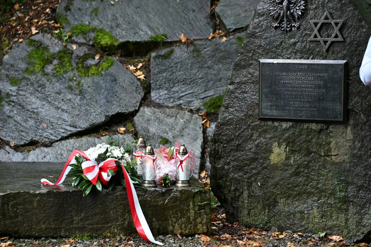 Wywieźli ich do kamieniołomu i rozstrzelali. 87 lat od zbrodni „Na Cieniawie”