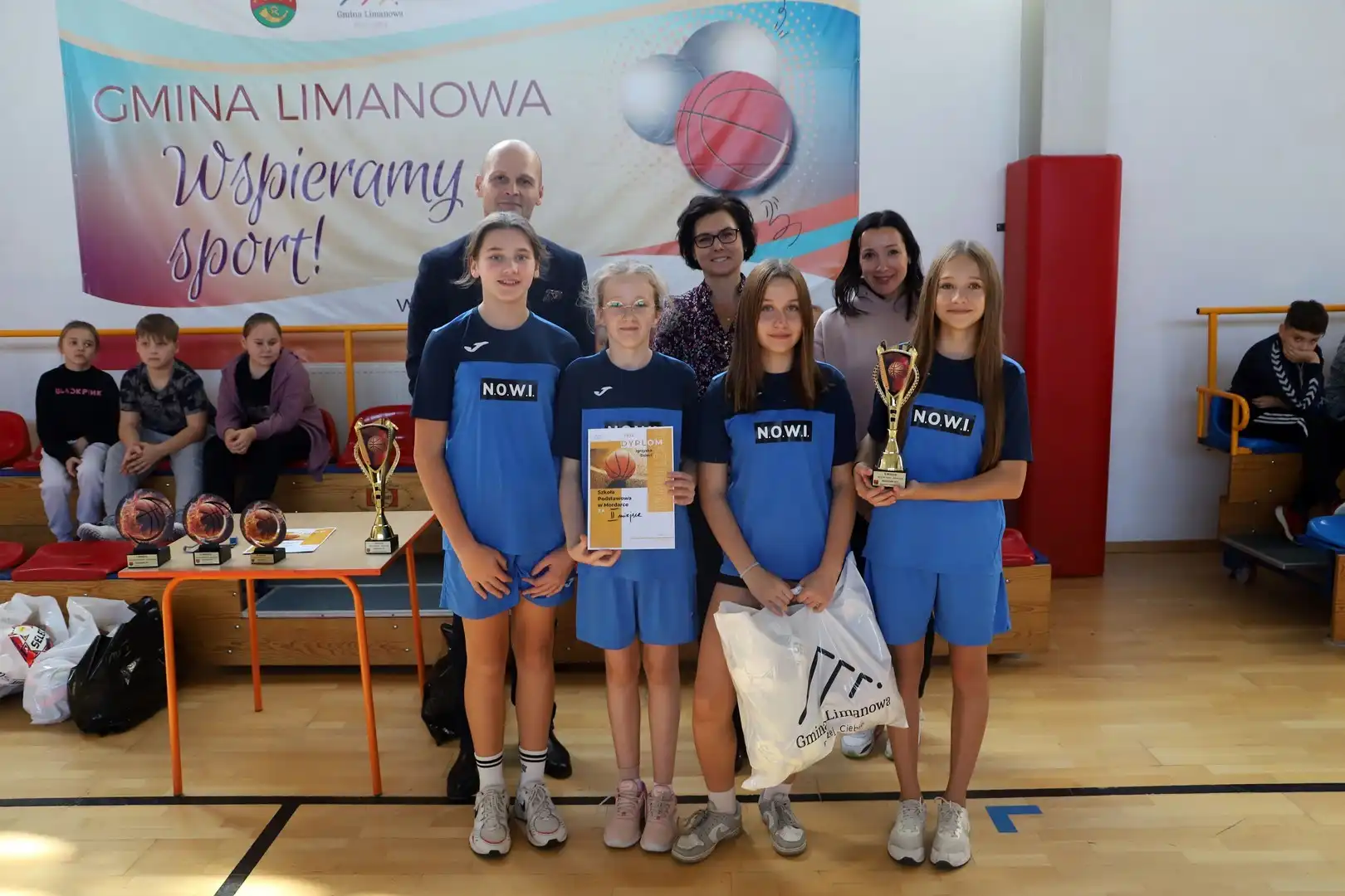 Koszykarskie zmagania w Pasierbcu. Mistrzostwa Gminy Limanowa pełne emocji