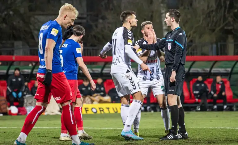 Sandecja przegrywa z Odrą Opole