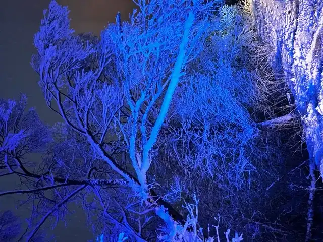 Powrót zimy na Sądecczyźnie. Interweniowali strażacy