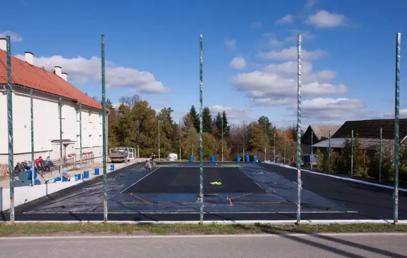 Boisko w Bukowcu nabiera kształtów