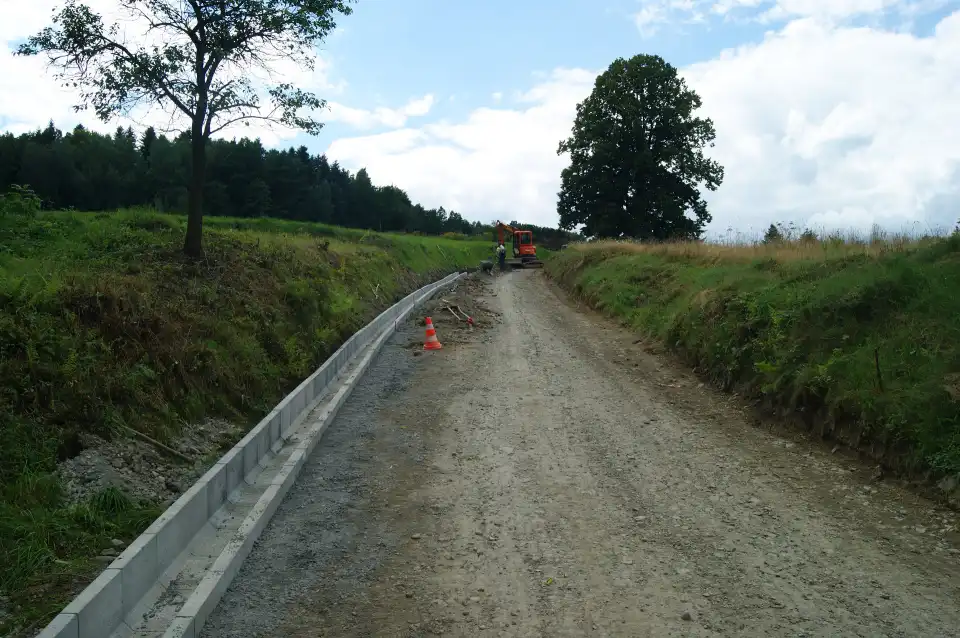 W gminie Kamionka Wielka rozpoczęły się kolejne remonty dróg