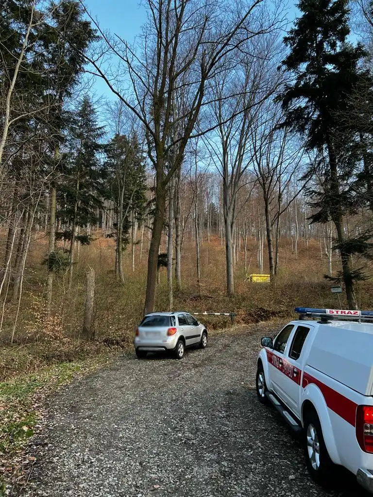 Wypadek w Kurowie. Mężczyznę przygniótł quad