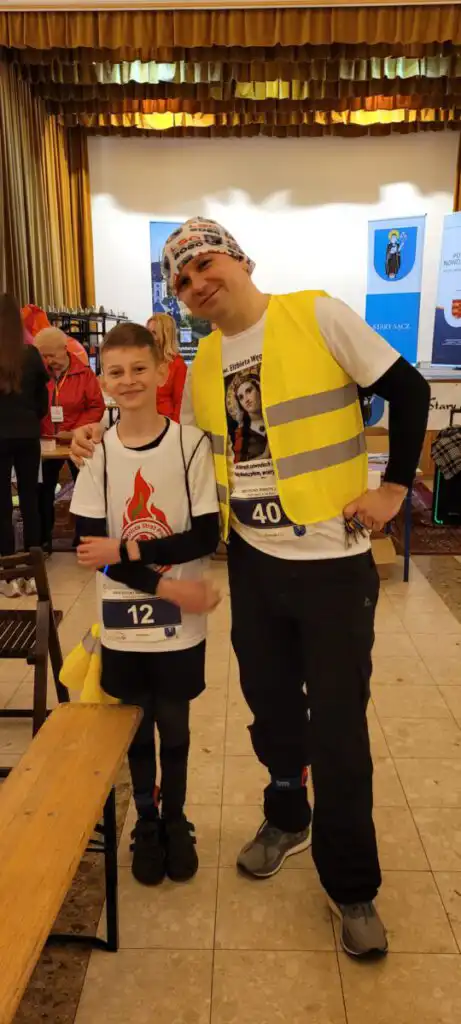 Stary Sącz: Nocni biegacze wrócili na trasy starówki